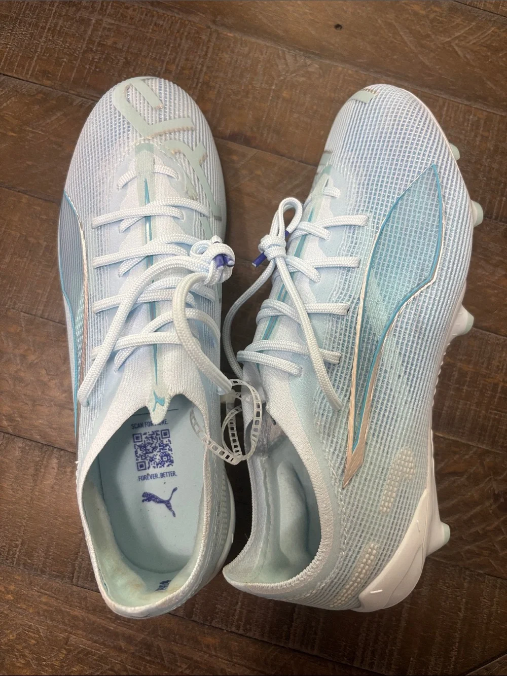Puma Ultra 5 Ultimate Firm Ground Woman’s size 8